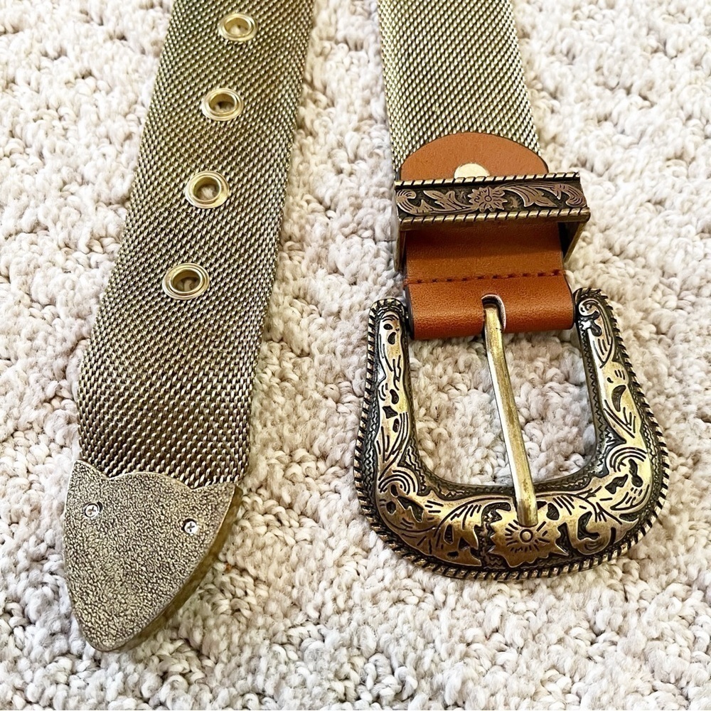 Gold Western Mesh Belt Womens Sz S/M Metallic Grommet Vintage 80s Tooled Floral - Picture 7 of 10
